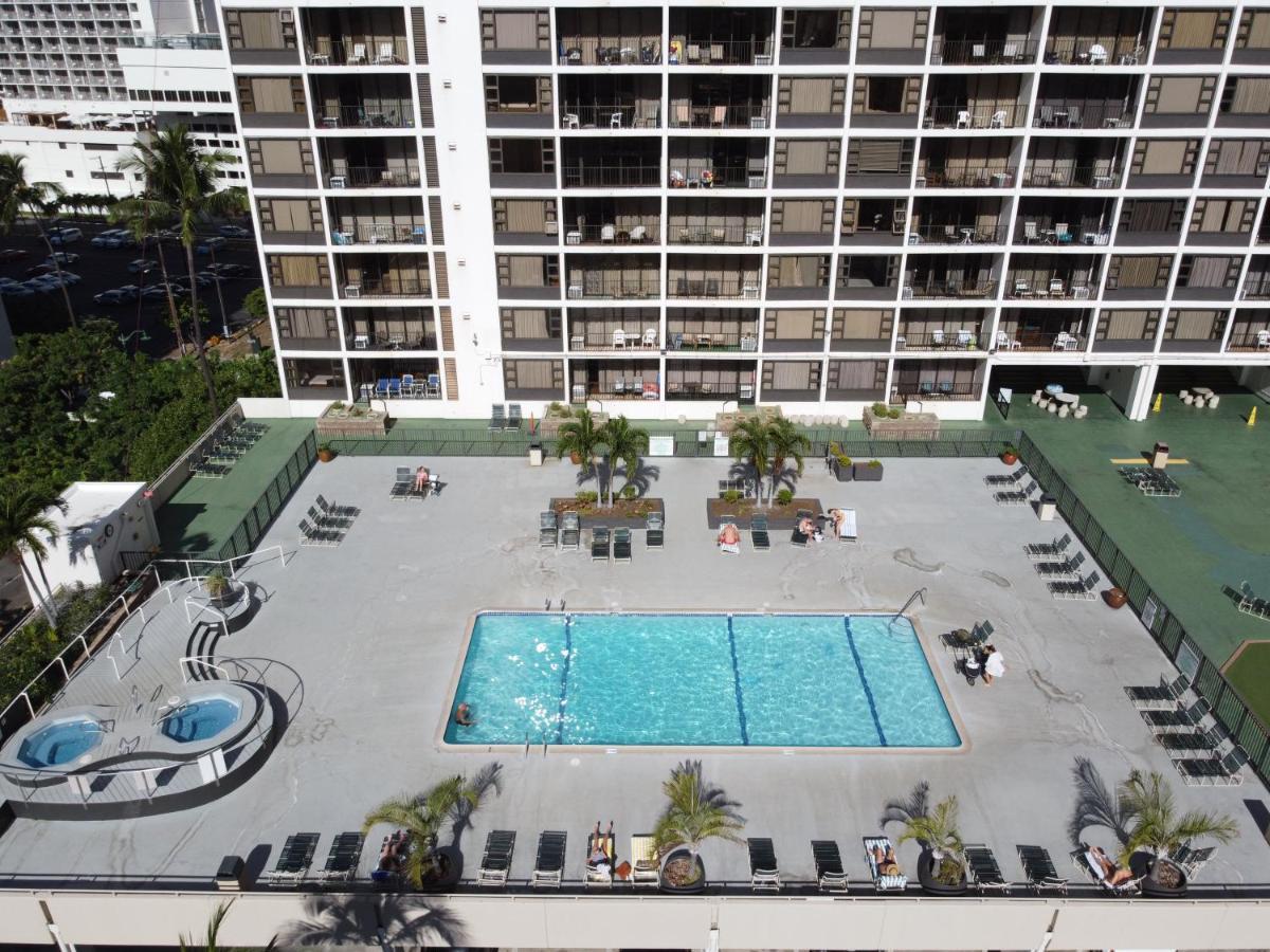 Cozy Waikiki Getaway, Stroll To Beach With Free Parking Honolulu Eksteriør bilde