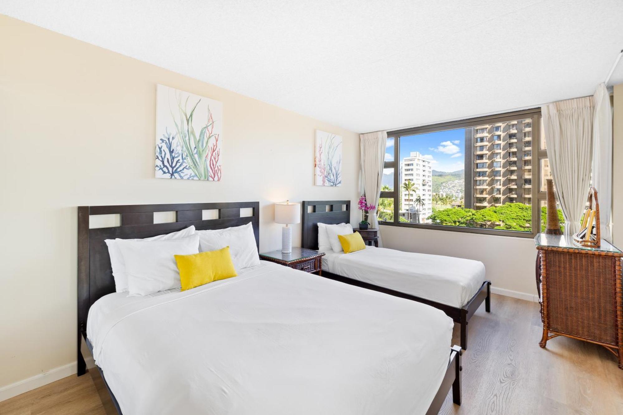 Cozy Waikiki Getaway, Stroll To Beach With Free Parking Honolulu Eksteriør bilde